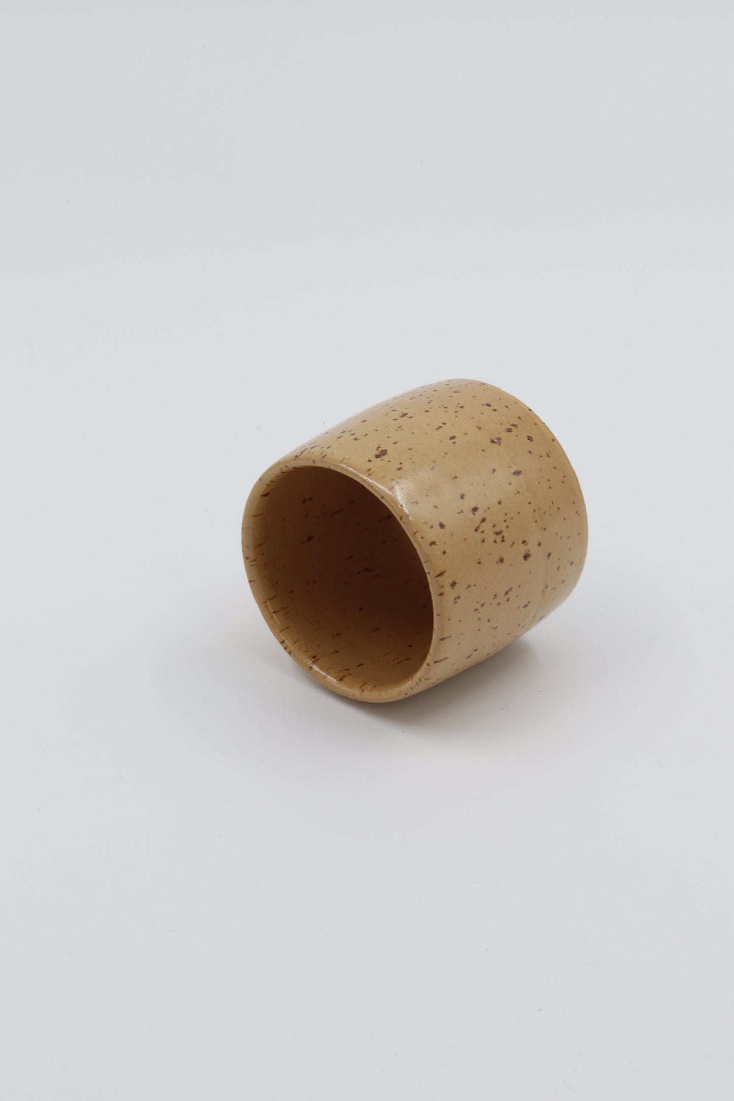 Koffiekopje oker spikkel #19