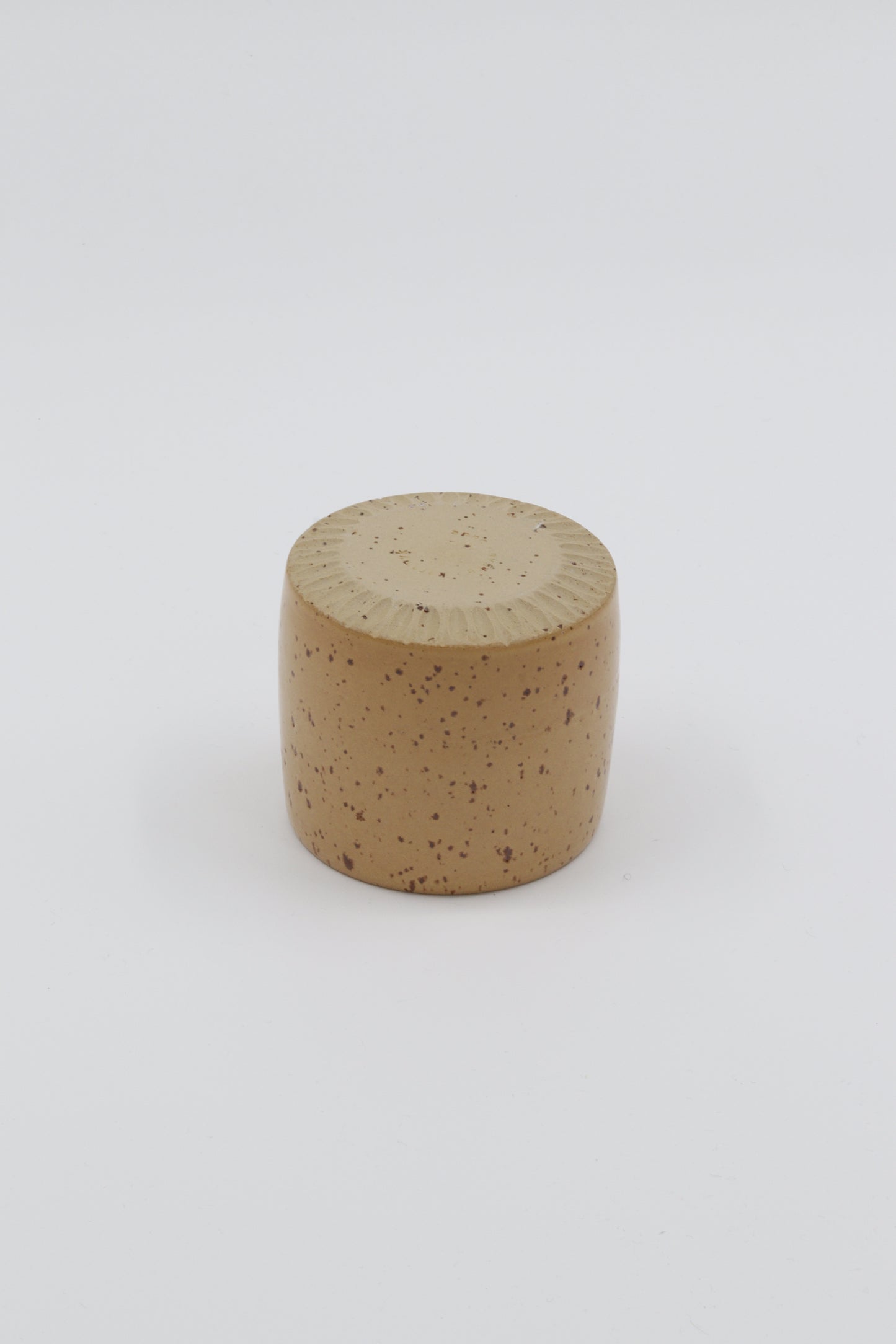Koffiekopje oker spikkel #19