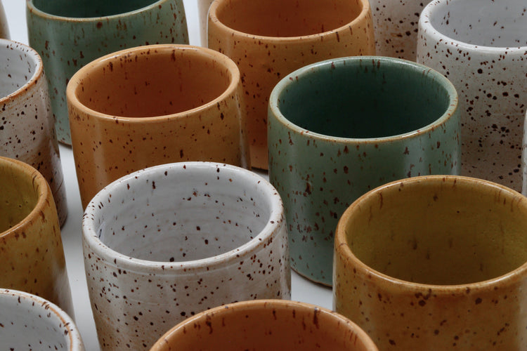 Gekerfde koffiekopjes