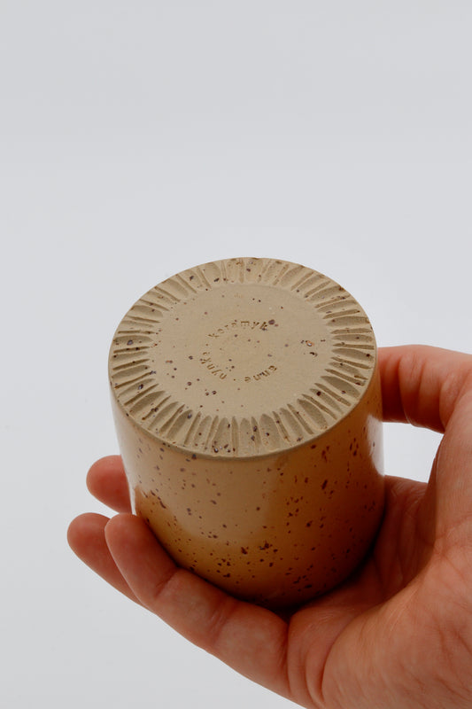 Koffiekopje oker spikkel #15