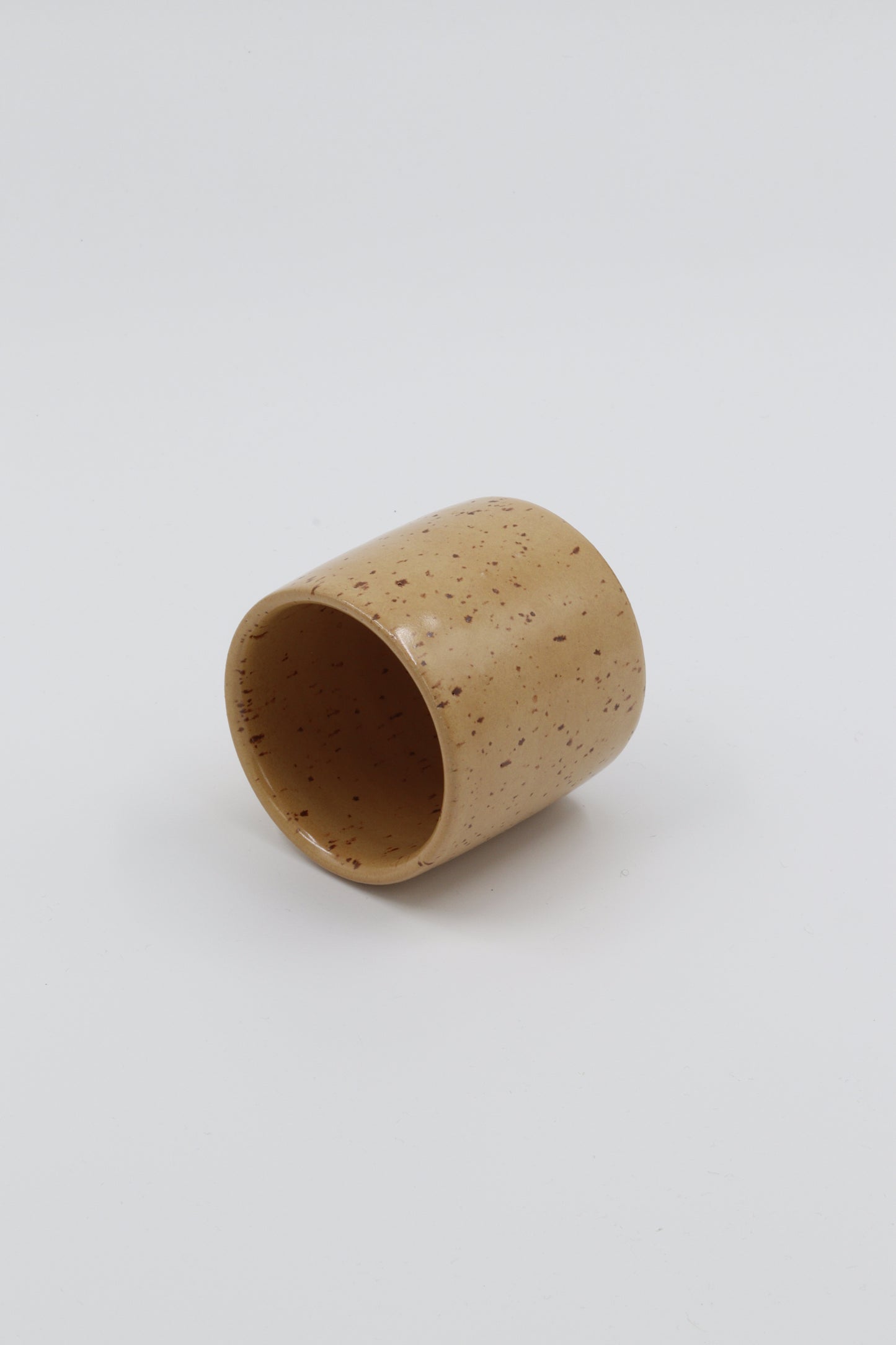 Koffiekopje oker spikkel #20