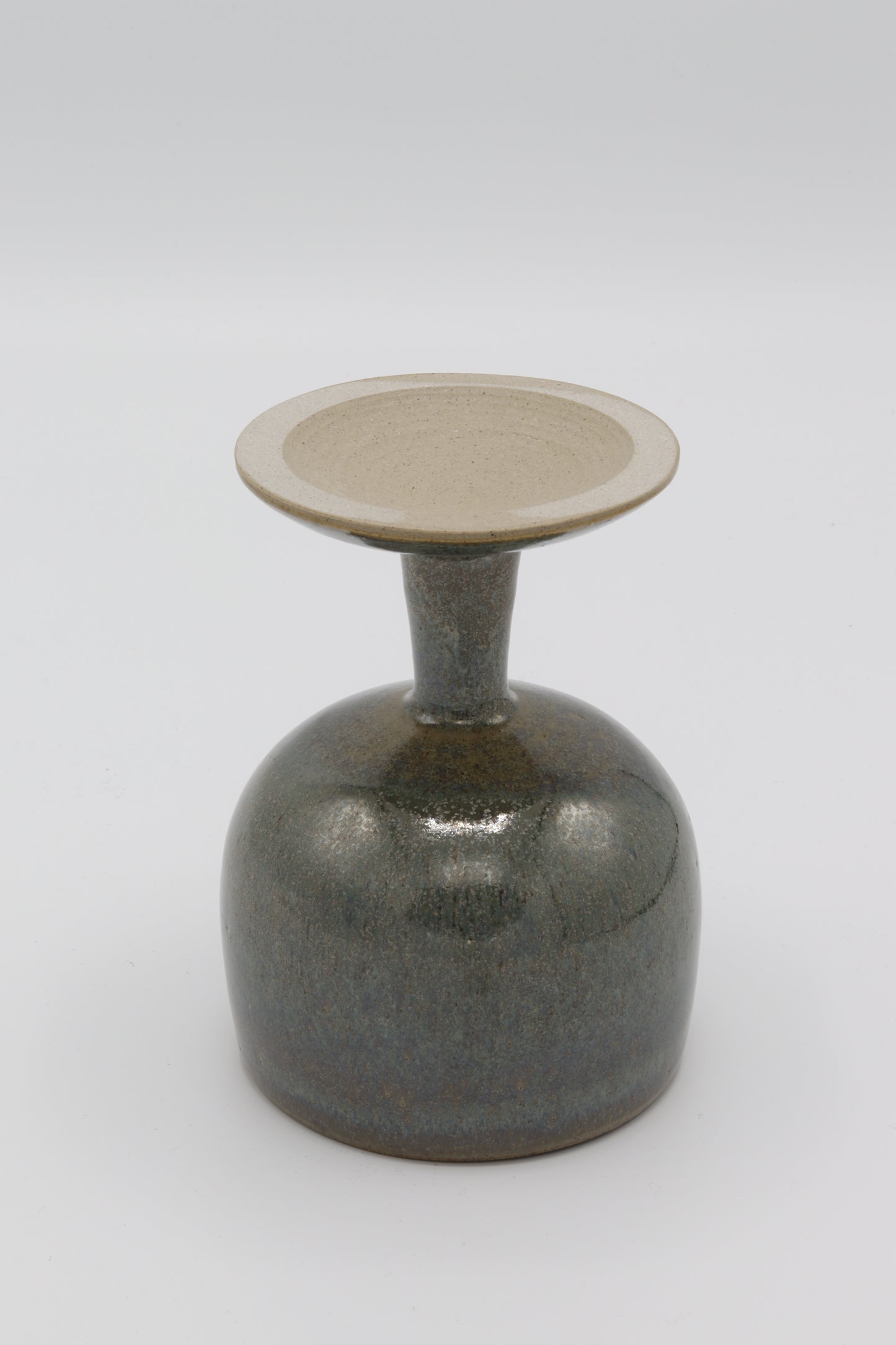 Handgedraaide Wijnkelk donker groen spikkel met effect #70